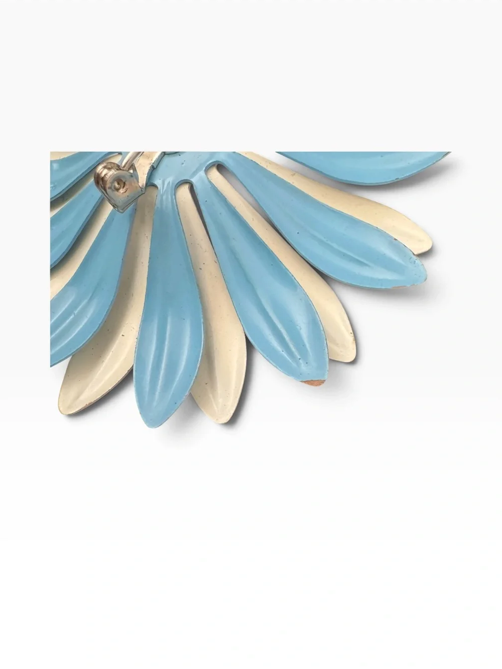 60s Vintage Flower Pin Baby Blue White Cotton Candy Metal Flower Mod Enamel 2.5”